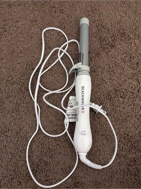 Beachwaver S1 White Curling Iron - Ceramic Barrel